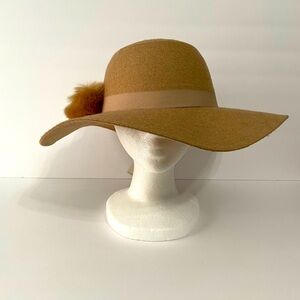 Floppy light brown hat